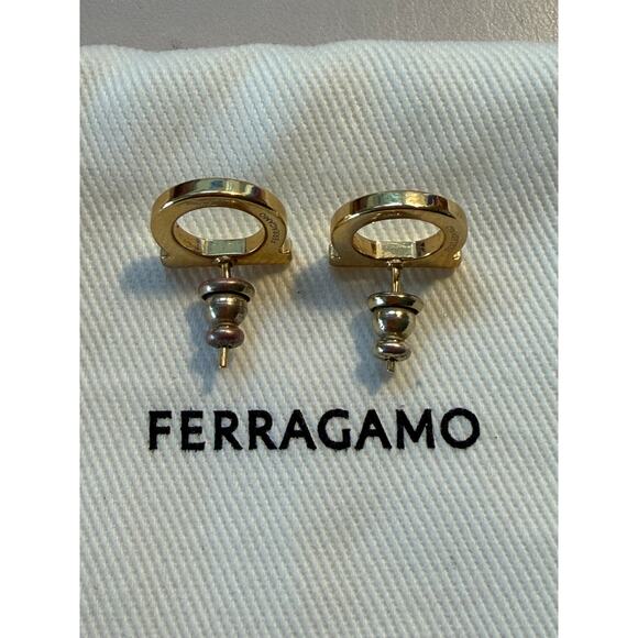 Salvatore Ferragamo Iconic Gold Gancini Earrings Small MINT - Picture 5 of 9